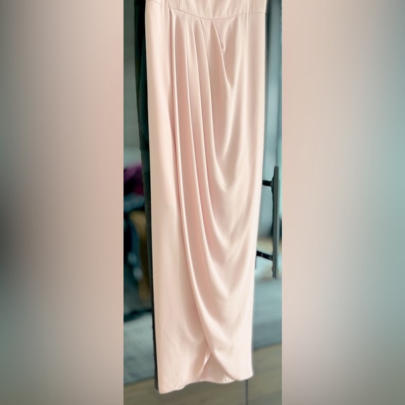 EverNew Lily drapped maxi dress. Size 4. Worn only once! Almost NEW! - Picture 4 of 5